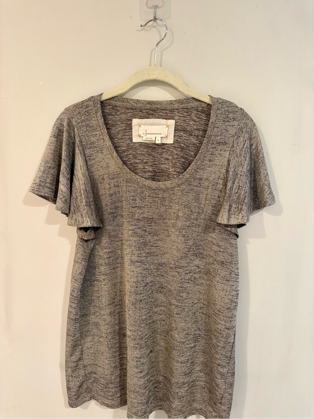 Anthropologie Marled Gray Flutter Sleeve Scoop Tee, Size Medium